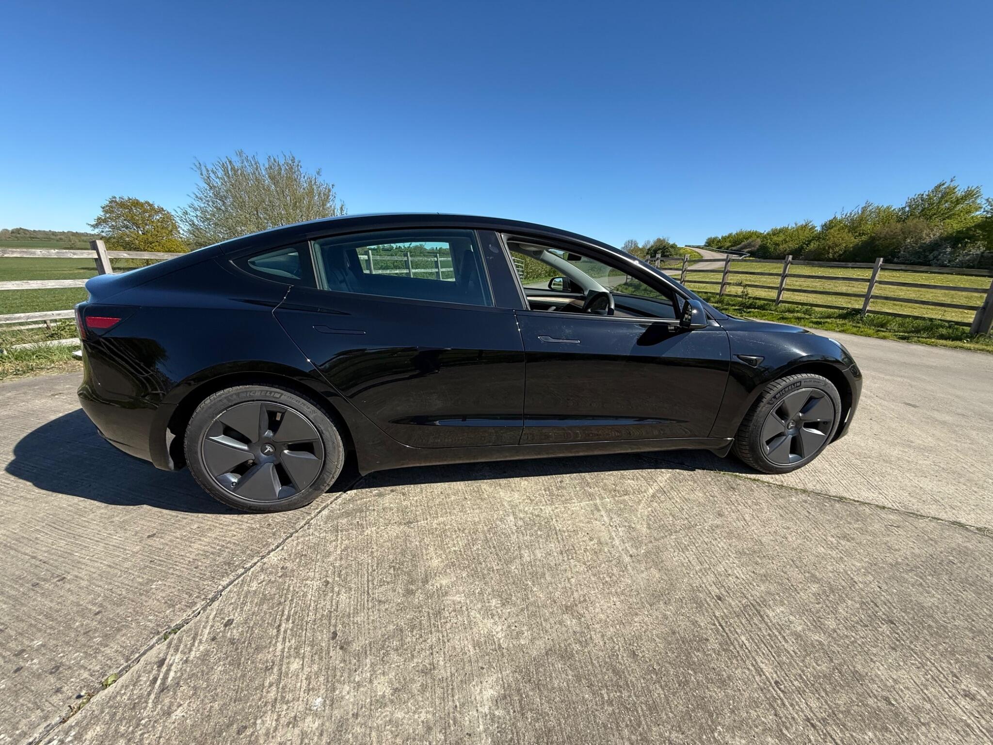 Tesla Model 3 Saloon 4dr Electric Auto RWD (241 bhp) — photo 80 of 114